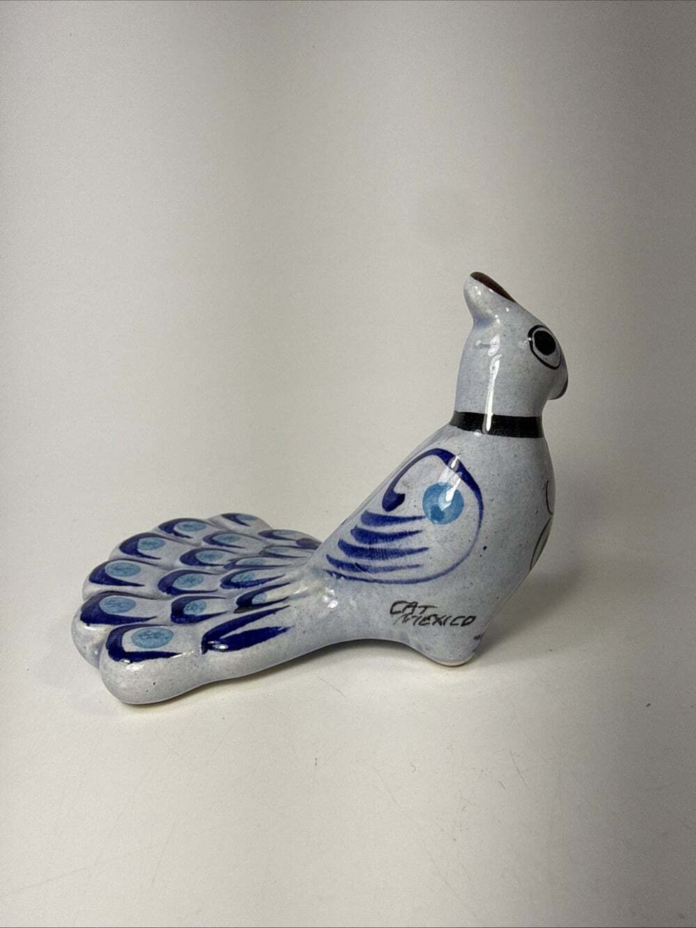 Vtg Tonala Mexican Folk Art Hand Painted Peacock Signed “Cat” G2 - Picture 8 of 11